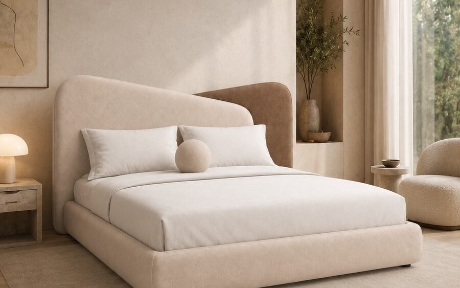 Lit Asymétrique dans une chambre moderne lumineuse